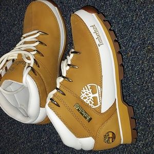 Timberland boots size 7 women